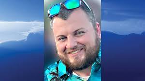 Seth Karl's Instagram, Twitter & Facebook