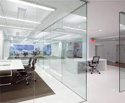 Glass wall partitions allow privacy by using slightly obscuring patterns, and also transparency to some extent. 10 Mm 12mm Clear Tempered Glass Partition Walls
