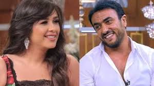 فاجأت الفنانة المصرية ياسمين عبد العزيز، محبيها، ونشرت صورة حديثة عبر السوشيال ميديا، ظهرت فيها برفقة ابنتها وزوجها الفنان المصري أحمد العوضي. Ù‚Ø§Ù„ØªÙ„ÙŠ Ø·Ù„Ù‚Ù†ÙŠ Ø¹Ø´Ø§Ù† Ø¨Ø§ÙƒÙ„ ÙƒØ¨Ø¯Ù‡ Ù†ÙŠØ© Ø£Ø­Ù…Ø¯ Ø§Ù„Ø¹ÙˆØ¶ÙŠ ÙŠØªØ­Ø¯Ø« Ø¹Ù† ÙŠØ§Ø³Ù…ÙŠÙ† Ø¹Ø¨Ø¯Ø§Ù„Ø¹Ø²ÙŠØ² Youtube