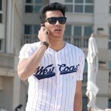 Peristiwa warda dibuang keluarga atas kebodohan sendiri yang taasub pada cinta muslim.getar yang hadir buat jiwa warda dan ejaz kalut sendiri. Biodata Pelakon Fattah Amin Suri Hati Mr Pilot Encikshino Com