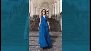 Bien loin du château de laeken, elisabeth de belgique continue sa formation à l'ecole royale militaire, entamée en septembre 2020. La Princesse Elisabeth De Belgique Glamour Fete Ses 18 Ans Ce 25 Octobre Sur Orange Videos