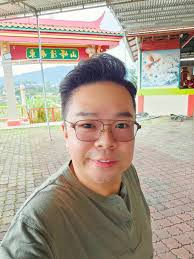 记得距离我第一来这里已经8-9年前了#之后还来过几次为什么回来这里？  是因为有一次和我的恩师说起我每个月都会在rawang这里见客户，他就叫我有空可以来这里看看拜拜。  还记得第一次来，我有通知恩师，他还和我的金英师伯说我会上来这里，师伯特地从不知道甲洞还是还是哪里 ...