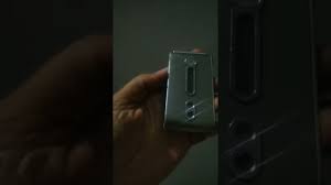 Motorola v690 - YouTube