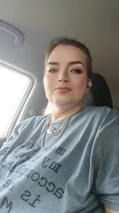 Kennytukbword Lisa Richards