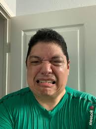 LeBron posted a picture of himself working out at a Clippers gym 😳 Look  away, Lakers fans…