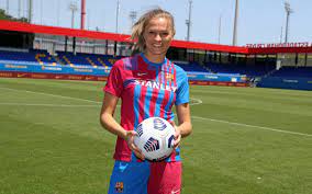 Fridolina rolfö (born 24 november 1993) is a swedish football striker, currently playing for linköpings fc in the damallsvenskan. Futbol Para Todas On Twitter Fridolina Rolfo Es Jugadora Del Barca Tambien Llega Del Wolfsburgo Y Su Contrato Es Hasta El 30 De Junio De 2023 La Extremo Zurda De 27 Anos