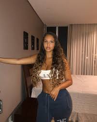 ⬇ saiba como se tornar uma digital influencer de sucesso ⬇💎 vou te mostrar como conquistar fama, poder e liberdade através da internet e ser uma digital inf. Virginia Magalhaes On Instagram Casual Fits Black Beauties Women