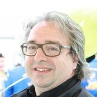 20+ 'Stoops' profiles