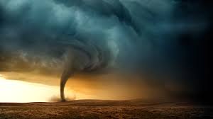 Some are a wondrous bright white, others are dark horri. Maak Een Tornado National Geographic Junior