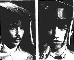 LOOK FOR THE STARS... White House mulls tactics to end crisis