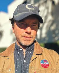 Paul Hornschemeier (@forlornfunnies) • Instagram photos and videos