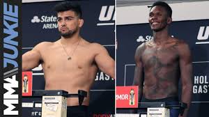 Gastelum as provided by the official ufc twitter. Ufc 236 Kelvin Gastelum Vs Israel Adesanya Official Weigh In Highlight Youtube