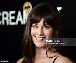 Katie Featherstone's Instagram, Twitter & Facebook