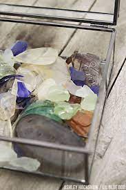 Lastly, you can use coloured marbles or aquarium glass to make many of these crafts. How To Display A Sea Glass Collection Ashley Hackshaw Lil Blue Boo