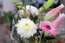 Candler park flower mart, located in atlanta, georgia, is at mclendon avenue northeast 1395. Atlanta S Top 3 Florists To Visit Now