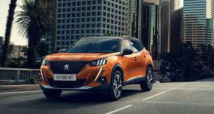 Très proche visuellement d'une 3008 et intrinsèquement d'une 208 ce deuxième véhicule zéro émission de la marque au lion n'arrivera sur le marché qu'au. Nouveau Peugeot 2008 Le Petit Suv Griffe