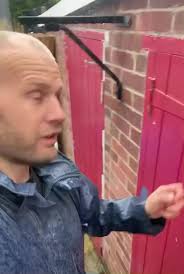 Manthorpe loft hatch ✓ Can be operated by hand or pole Plastic hatch so no  upkeep required like a gloss wooden hatch and surround needs plus this one  is nicely insulated too