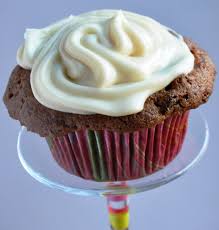 In another bowl, sift together the flour, cinnamon, baking soda, and salt. Ina Garten S Carrot Pineapple Cupcake With Maple Cream Cheese Frosting Reduced Fat 404 Calories Honey Whats Cooking