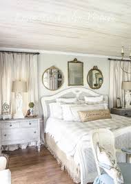 11 Gorgeous French Country Bedrooms Show You How To Do The Style Right Apartment Bedroom Decor French Bedroom Decor Country Bedroom Design