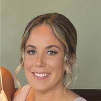 Julie Sines's Instagram, Twitter & Facebook