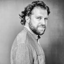 Robert Kohnen's Instagram, Twitter & Facebook