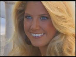 Kayla Collier's Instagram, Twitter & Facebook