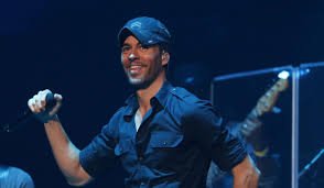 Watch enrique's new music video me pase: Escucha Aqui Me Pase El Nuevo Tema De Enrique Iglesias La Opinion