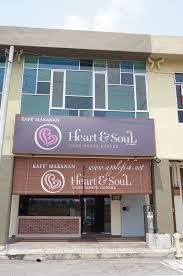 Try searching for areas surrounding sungai petani. æœˆå…‰ä¸‹ã®applefish Heart Soul Cafe Sungai Petani Kedah