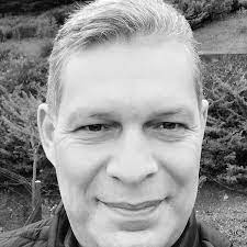 .tehdit eden alaattin çakıcı'ya 'mafya bozuntusu' diyerek tepki gösteren canan kaftancıoğlu, daha önce kadın cinayeti ve işkenceden ceza alan mustafa bilgehan akıncı tarafından tehdit edildi. Mustafa Bilgehan Akinci Mhp On Twitter Yeni Profil Resmi