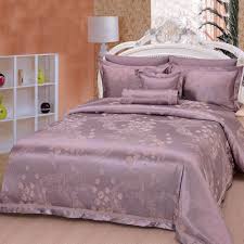 مفرش صيفي مزدوج فاخر 8 قطع أمارلس Home Decor Bed Furniture