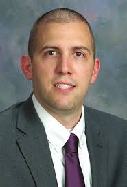 WIU and Caterpillar: alumni, students sustain connection