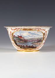 Decorators of Ceramics and Glass by Henry Manners