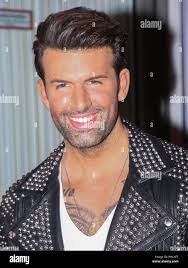 Jay Khan's Instagram, Twitter & Facebook