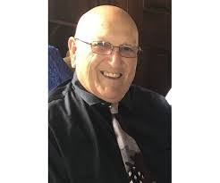 Elaine Minton's Instagram, Twitter & Facebook