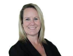 Tracey Nolan's Instagram, Twitter & Facebook