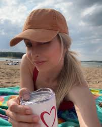 Misty Stanfield's Instagram, Twitter & Facebook