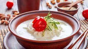 Check spelling or type a new query. 5 Rekomendasi Makanan Dingin Asli Korea Yang Patut Dicoba Halaman 2