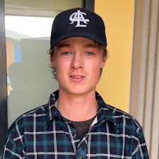 Congratulations to Liam Forde for completing his Certificate IV in  Agriculture Apprenticeship with Longerenong College. Liam came to us from  Woodend with a passion for agriculture. Working with Guillermo, he has been