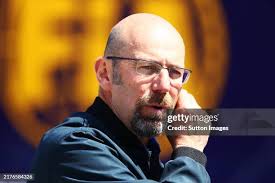 186 Norman Howell Photos & High Res Pictures