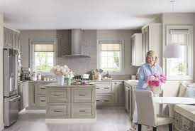 Martha stewart living kitchens, available exclusively at the home depot, is refreshing its collection of purestyle™ cabinetry with great designs and colors that bring lasting beauty to everyday living.the assortment also includes countertops and hardware, giving you the ability to fully customize the look. Martha Stewart Living Kitchen At The Home Depot New Kitchen Designs Kitchen Redesign Kitchen Design