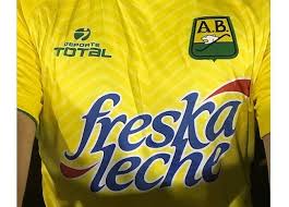 El uniforme alterno para la temporada de 2015 se compone de camiseta y pantalón rosados, y medias blancas. Asi Sera La Camiseta Del Atletico Bucaramanga Para La Temporada 2017