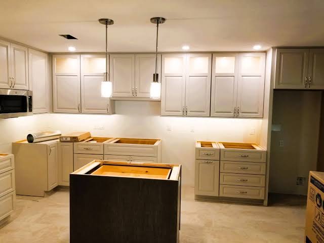 What's the Right Order for a Kitchen Remodel? - Duncan's Creative Kitchens