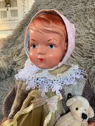 Søt Kay Sax dukke + 1 deledukke.