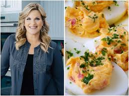 Trisha yearwood's lizzie's chicken and dumplings. Trisha Yearwood S Sour Cream And Bacon Deviled Eggs Put A New Twist On An Old Favorite Sounds Like Nashville