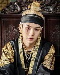 Dalam wawancara terbaru, suga mengaku tidak terlalu banyak mendapat manfaat finansial dari membuat lagu untuk artis lain. 9 Lagu Kolaborasi Suga Bts Yang Patut Untuk Diapresiasi Hey Noona