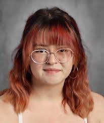 Kirsten Ford's Instagram, Twitter & Facebook