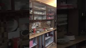 تغيير ديكور مطبخي وصبغ الدواليب يوم من اجازتي الجزء الاول Youtube