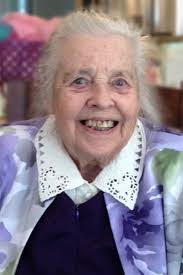 Garth Cook's Instagram, Twitter & Facebook