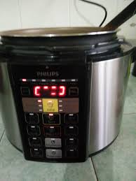 Saat anda berbelanja untuk pressure cooker, anda akan menemukan bahwa ada dua jenis: Cara Menggunakan Philips Pressurecooker