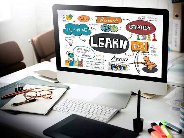 4 Ways That Educational Technology Makes Learning Easier